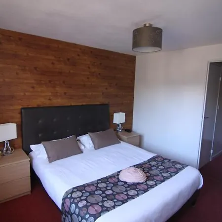 Logis Hotel-restaurant Le 3* Embrun