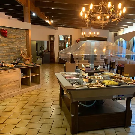 Logis Hotel-restaurant Le