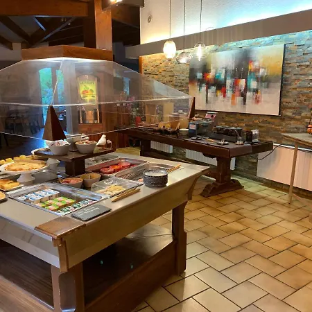 Logis Hotel-restaurant Le