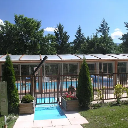 Hotel Logis Hotel-restaurant Le 3*